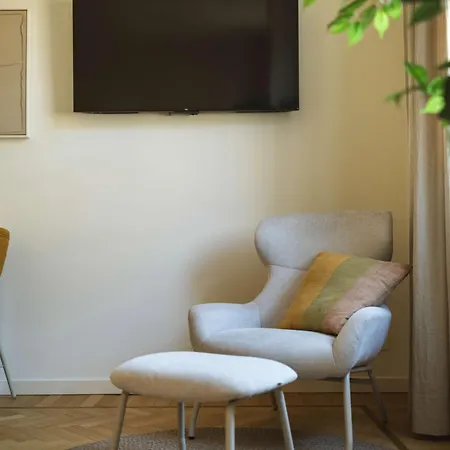 Domus Nova - Rubino Apartman Torino